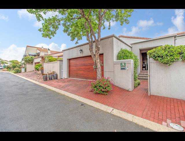 3 BEDROOM FREESTANDING FOR SALE IN KELLAND